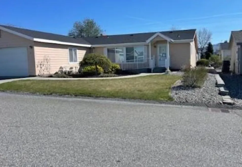 3 Laguna Pl W Omak, WA 98841, Okanogan County