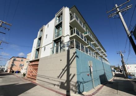 Redondo Ct, San Diego, CA 92109