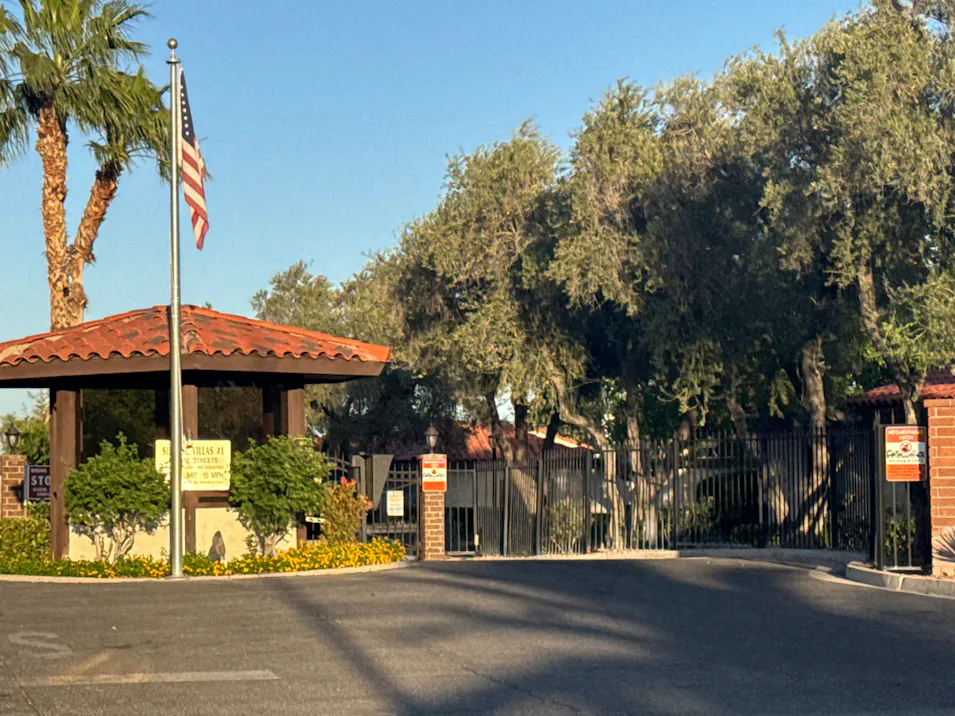 2438 El Paseo Cir Las Vegas, NV 89121, Clark County