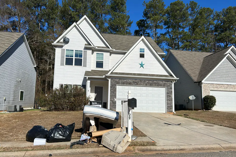 29 Hill Top Cir Grantville, GA 30220, Coweta County