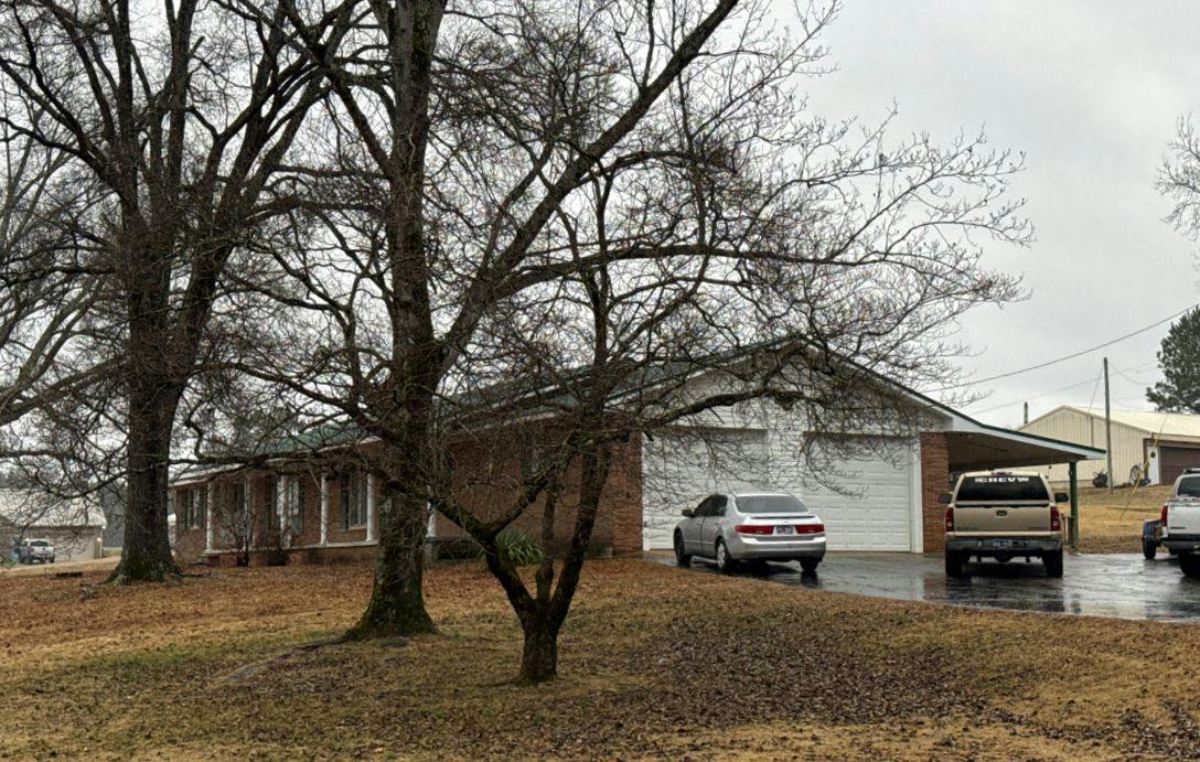 Sardis Scotts Hill Rd, Sardis, TN 38371