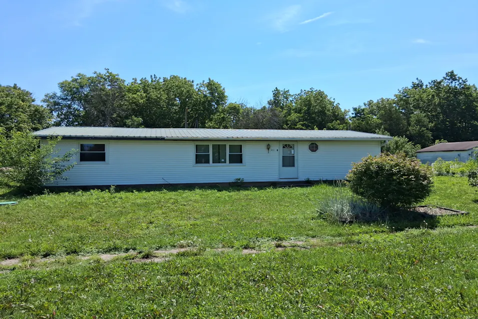 301 3rd Ave Jamaica, IA 50128, Guthrie County