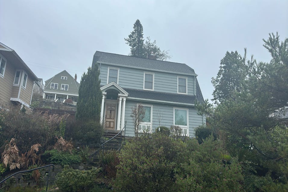 28 Orchard Rd Tacoma, WA 98406, Pierce County