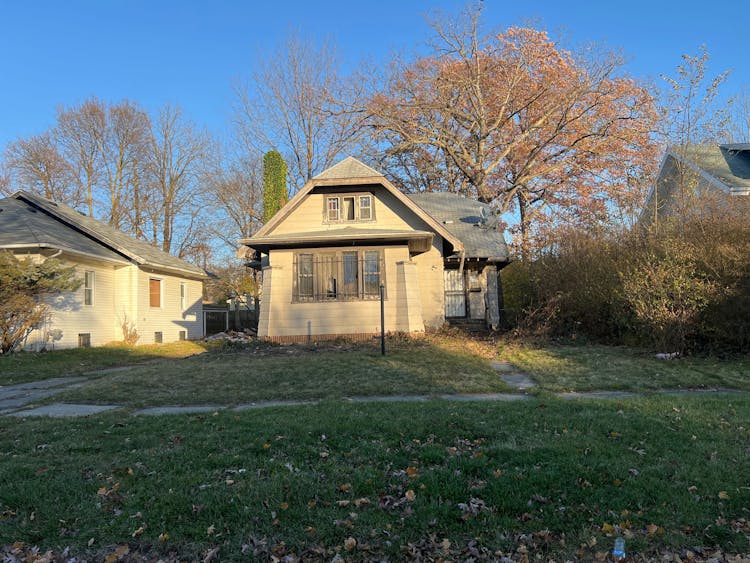 1648 Euclid Ave Flint, MI 48503, Genesee County