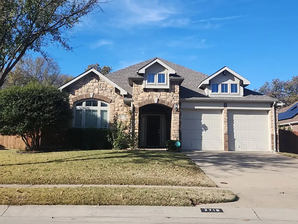 2719 Meadow Lake Drive Grand Prairie, TX 75050, Tarrant County