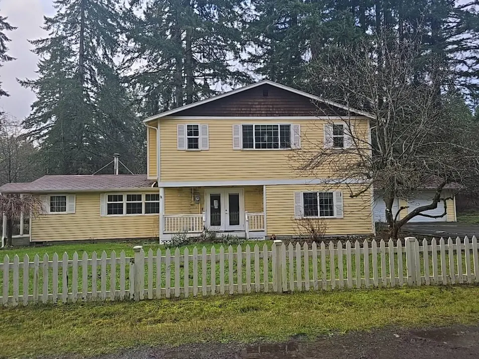 10504 Creviston Dr NW Gig Harbor, WA 98329, Pierce County