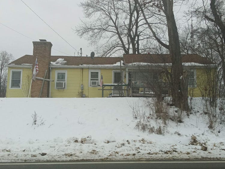 4246 Hoyer Rd Jackson, MI 49201-8472, Jackson County