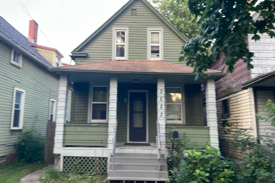 3223 W 44th St Cleveland, OH 44109, Cuyahoga County