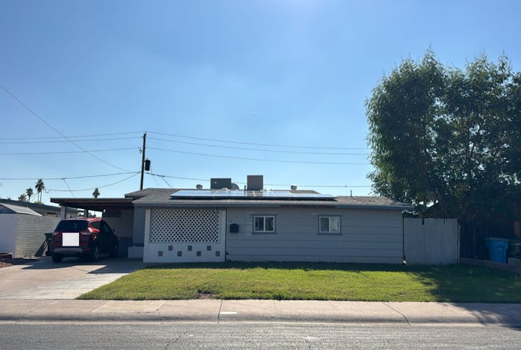 7601 W Sheila Ln Phoenix, AZ 85033, Maricopa County