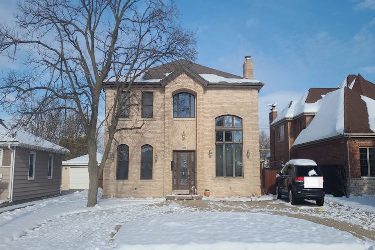 8356 West Winona Street Norridge, IL 60706, Cook County