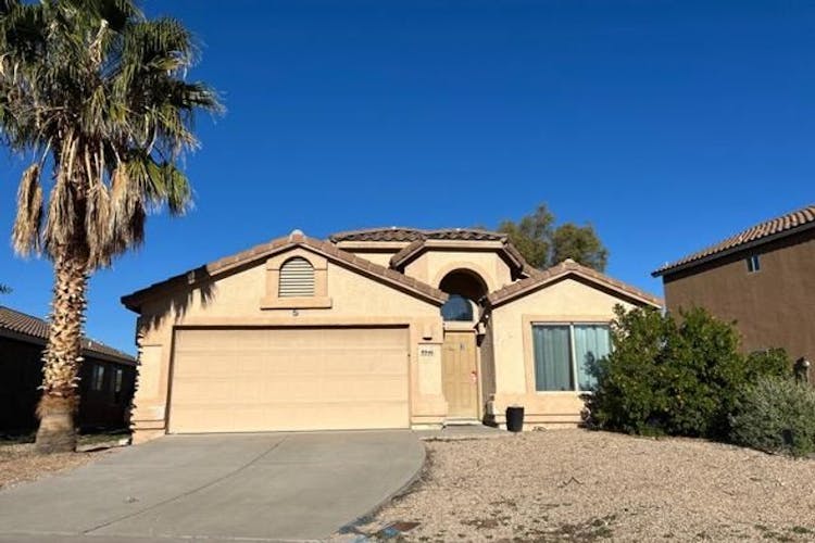 8046 W Misty Brook Pl Tucson, AZ 85743, Pima County