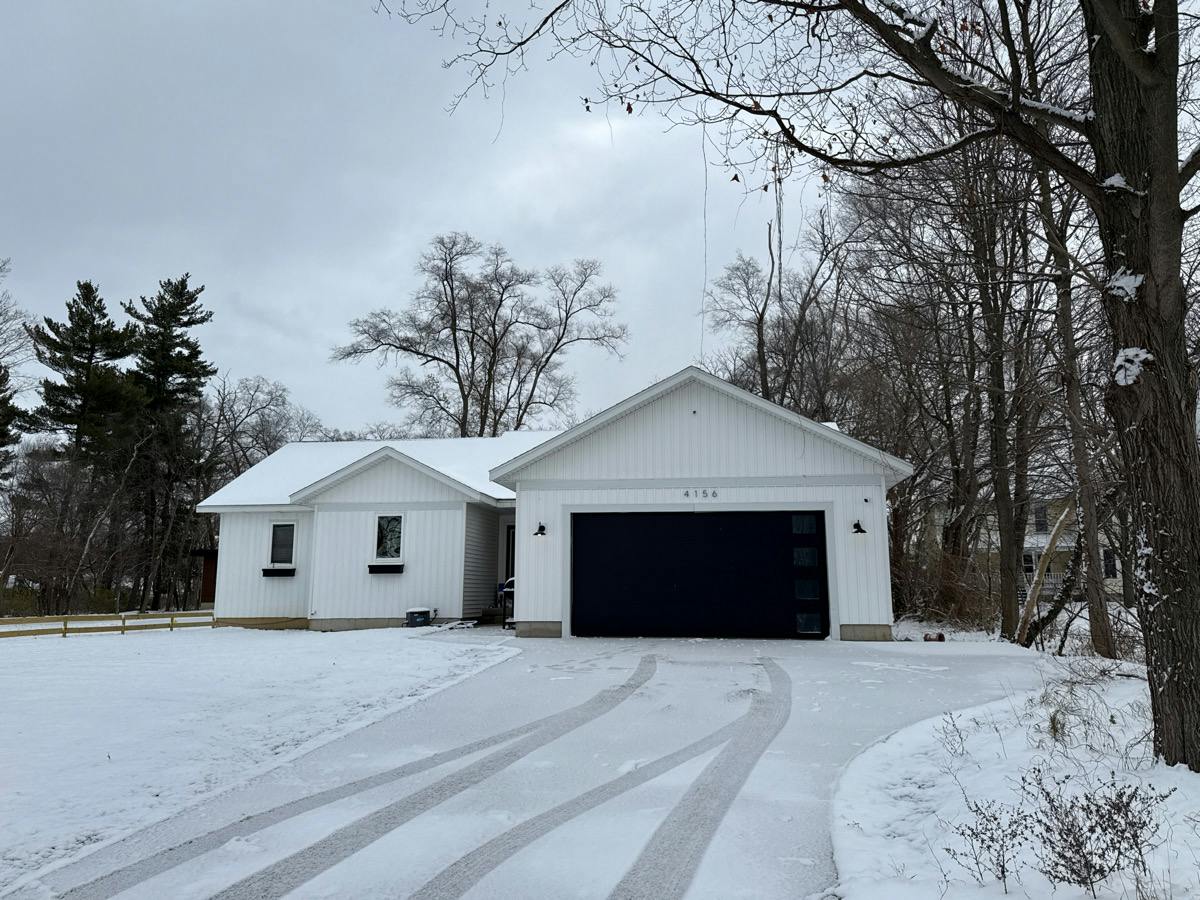 Ivanrest Ave, Grandville, MI 49418