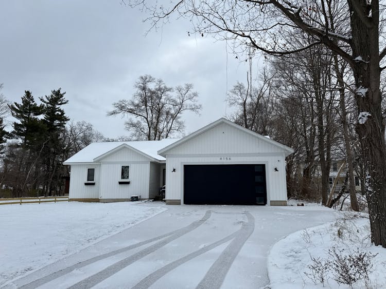 4156 Ivanrest Ave SW Grandville, MI 49418, Kent County