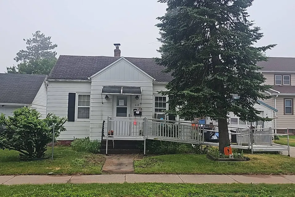 218 S Lincoln St Shawano, WI 54166, Shawano County