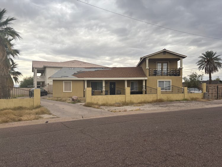 304 W McNeil St Phoenix, AZ 85041, Maricopa County