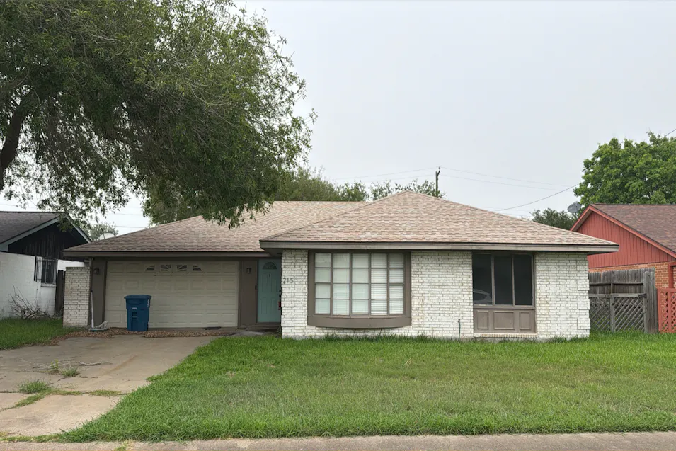 215 Blanco Dr Portland, TX 78374, San Patricio County