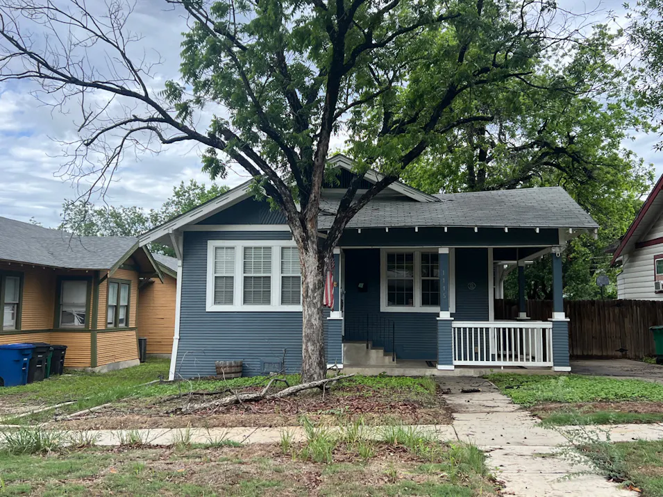 1115 West Kings Highway San Antonio, TX 78201, Bexar County