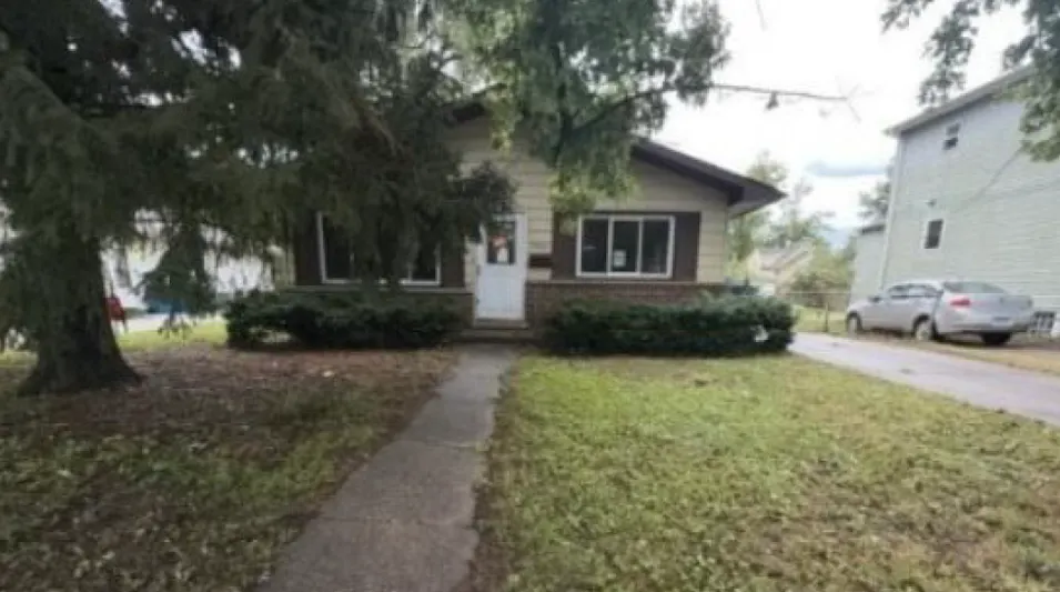 3437 Wallace Avenue Steger, IL 60475, Will County