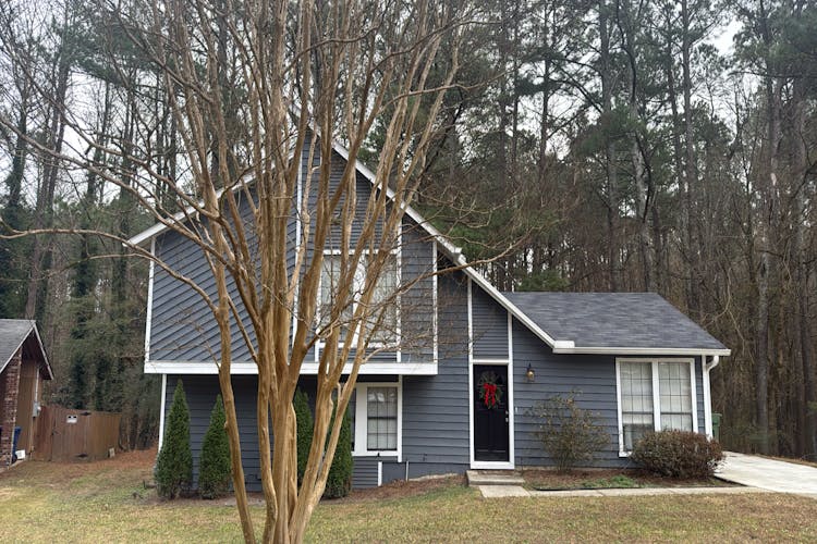 555 Utoy Cir SW Atlanta, GA 30331, Fulton County