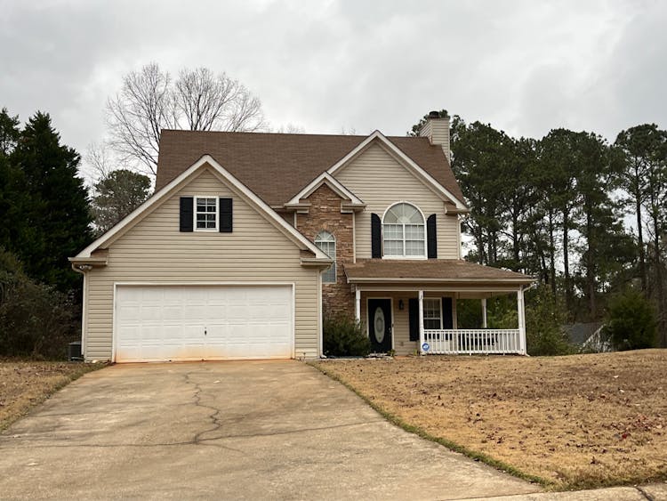 190 the Falls Blvd Covington, GA 30016, Newton County