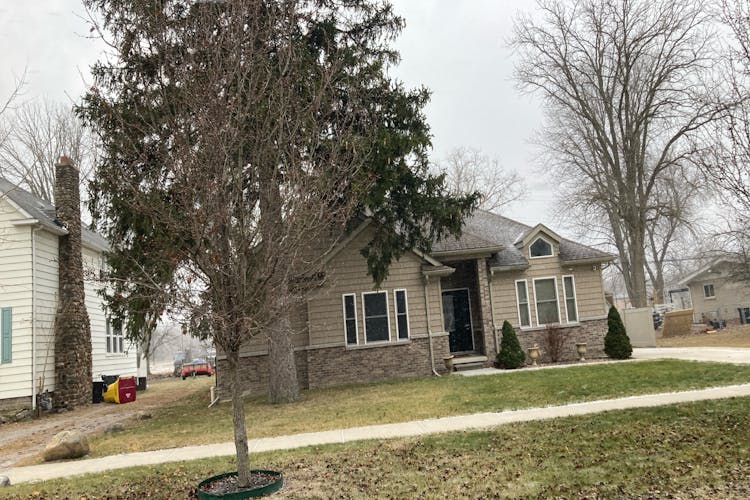 7949 Church Rd Grosse Ile, MI 48138, Wayne County