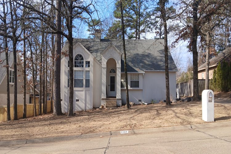 4104 Old Oak Drive Little Rock, AR 72212, Pulaski County