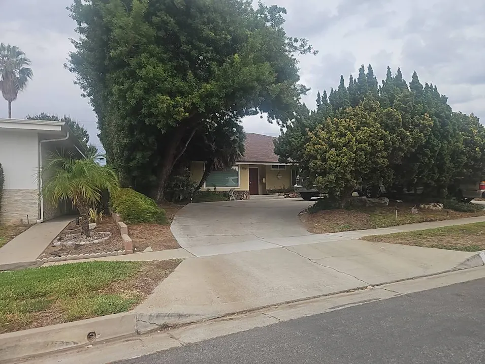 5589 W 63rd Street Los Angeles, CA 90056, Los Angeles County
