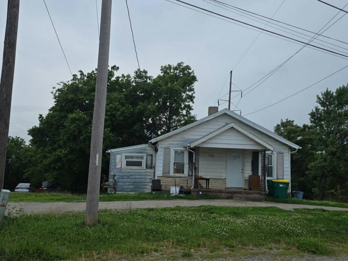 Key Ln, Kansas City, KS 66106