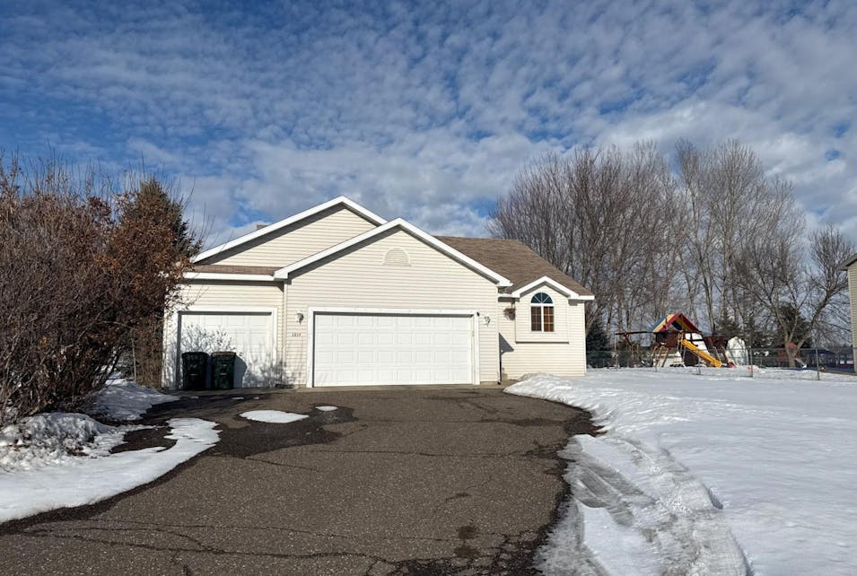 1217 Heritage Dr Waite Park, MN 56387, Stearns County