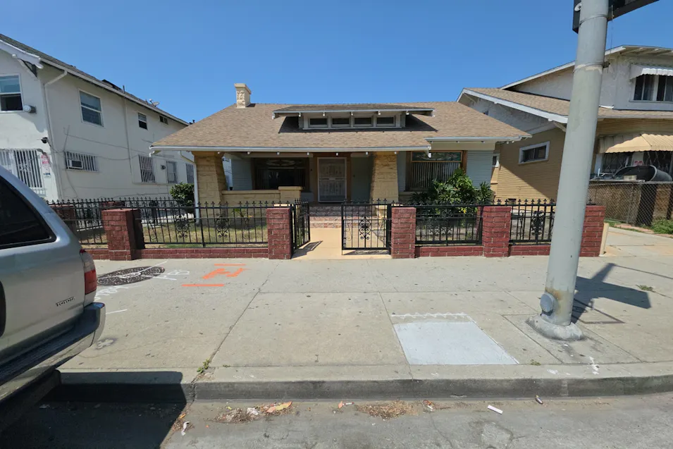 203 West Vernon Avenue Los Angeles, CA 90037, Los Angeles County