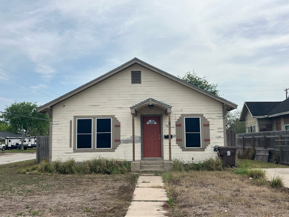 429 E Doddridge Ave Kingsville, TX 78363, Kleberg County