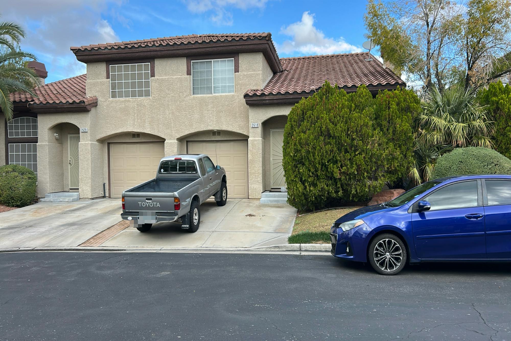Twin Pines Ave, Henderson, NV 89074