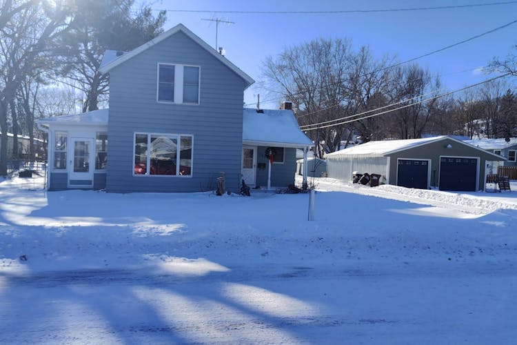 539 1st Ave N Bayport, MN 55003, Washington County