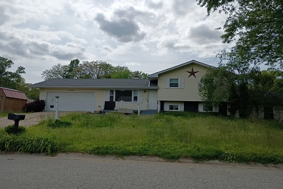 53157 Brookfield Dr Elkhart, IN 46514, Elkhart County