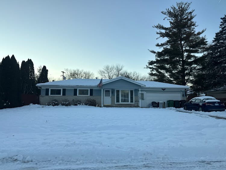 47349 Nita Dr Shelby Township, MI 48317, Macomb County