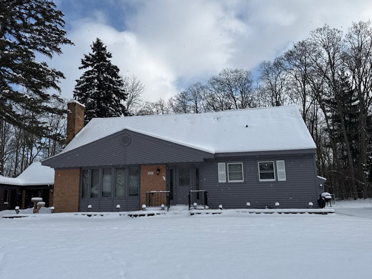 1058 Barber Terrace NW Grand Rapids, MI 49504, Kent County