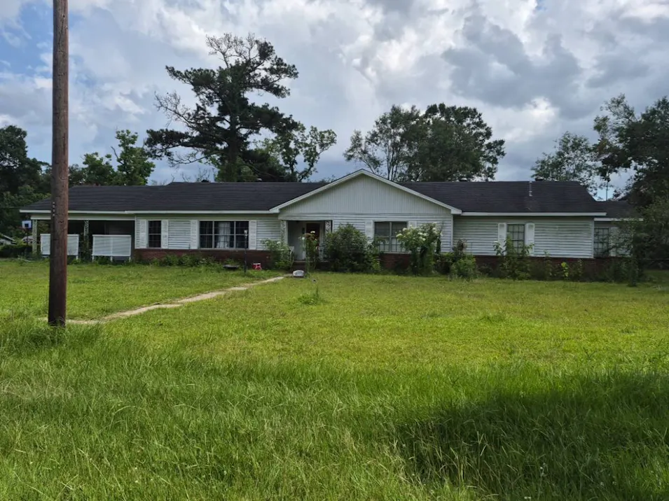 509 W Main St Kirbyville, TX 75956, Jasper County