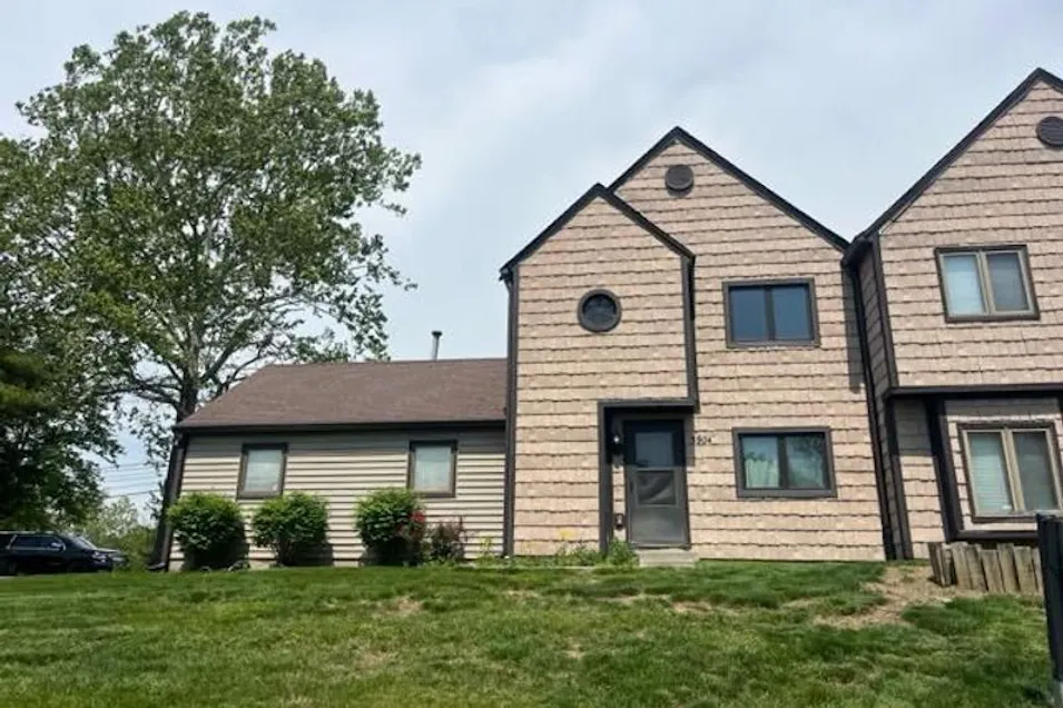 5904 Highgate Cir E Indianapolis, IN 46250-3113, Hamilton County
