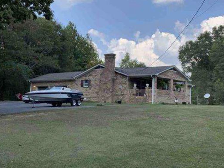 2077 Trotter Rd Jasper, AL 35503, Walker County
