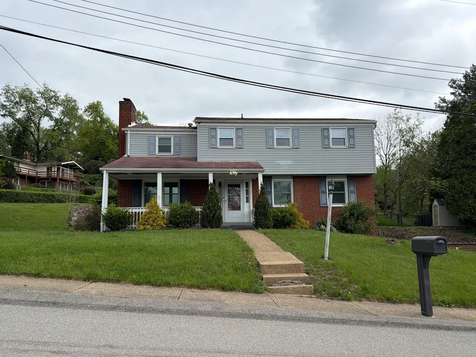 1 Thorncrest Dr Pittsburgh, PA 15235, Allegheny County
