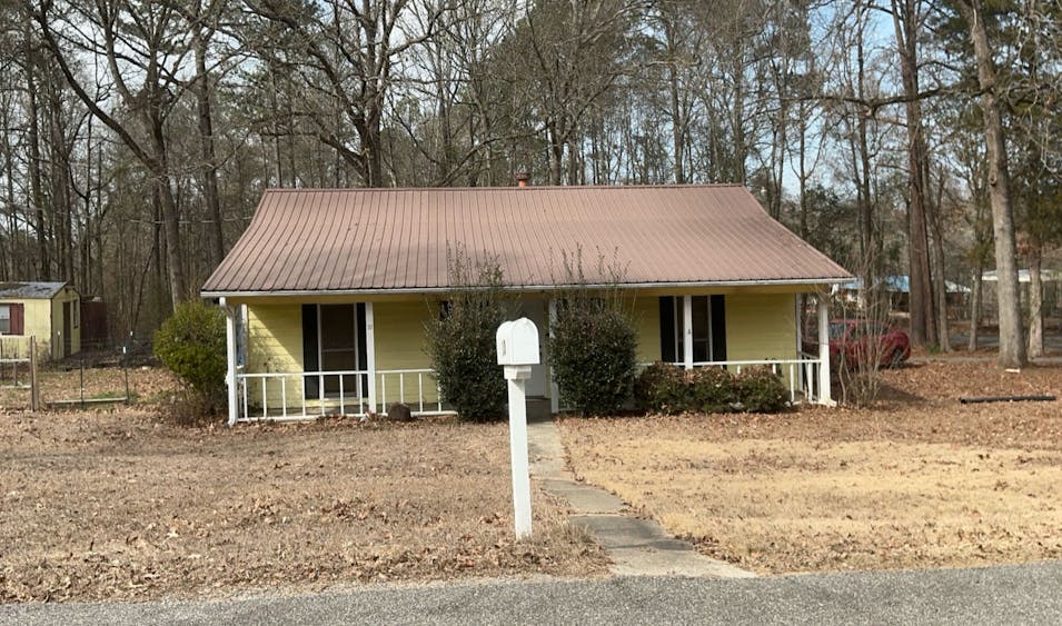 10 Wildwood Dr Phenix City, AL 36869, Russell County