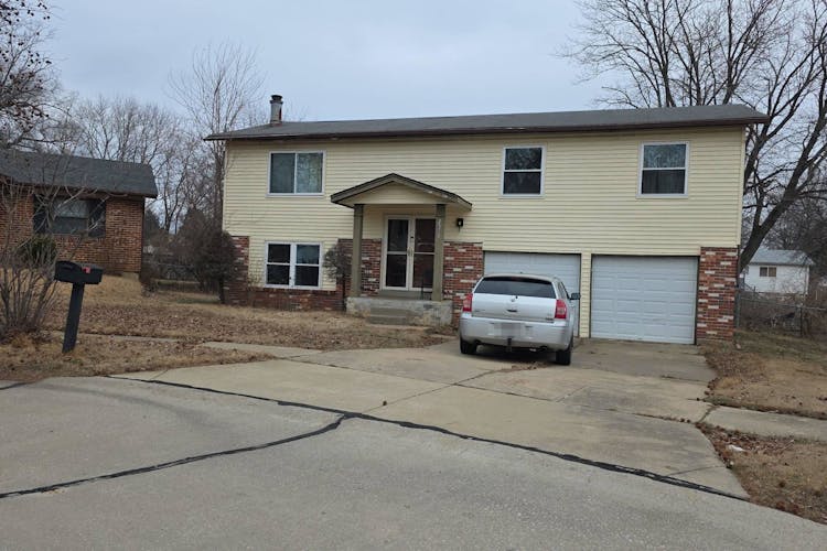 2572 Seascape Ct Florissant, MO 63031, St. Louis County