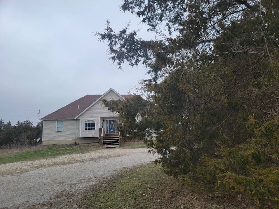 3526 Rock Rd Bismarck, MO 63624, St. Francois County