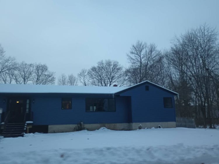 110 Cedar Hill Drive Manchester, NH 03109, Hillsborough County