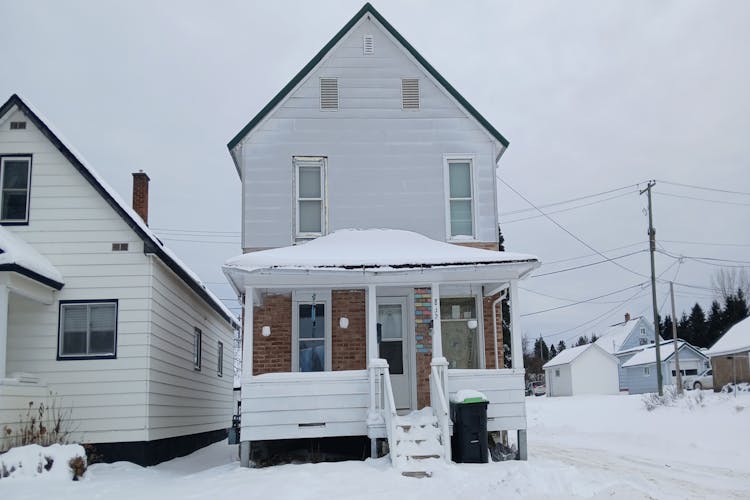 832 N 7th Ave Iron River, MI 49935, Iron County