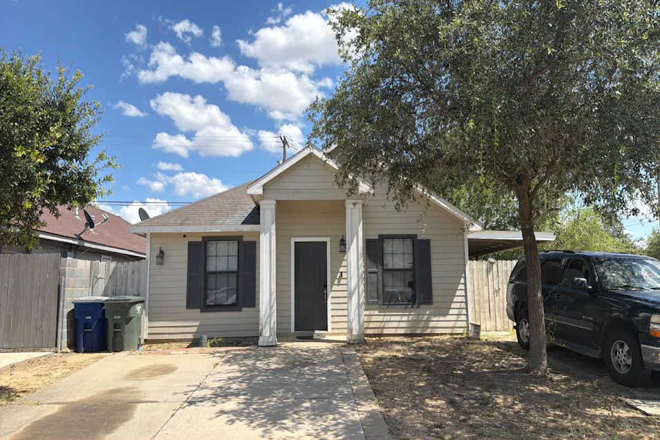 501 Zoque Dr Laredo, TX 78045, Webb County
