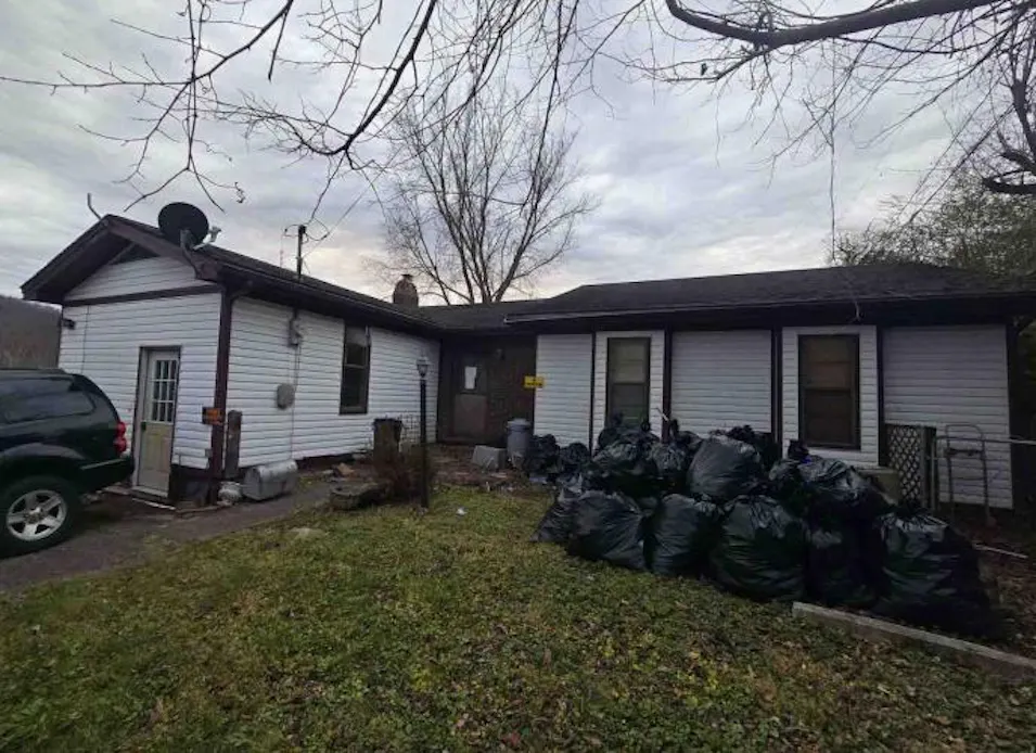 106 Walters St Manchester, KY 40962, Clay County