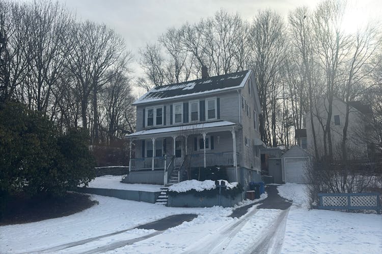 20 Mohegan Park Road Norwich, CT 06360, New London County