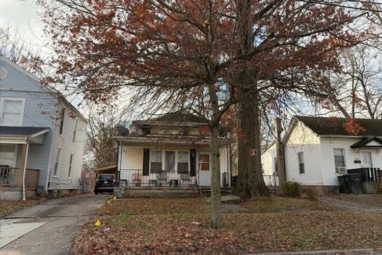 348 16th St. Elyria, OH 44035, Lorain County