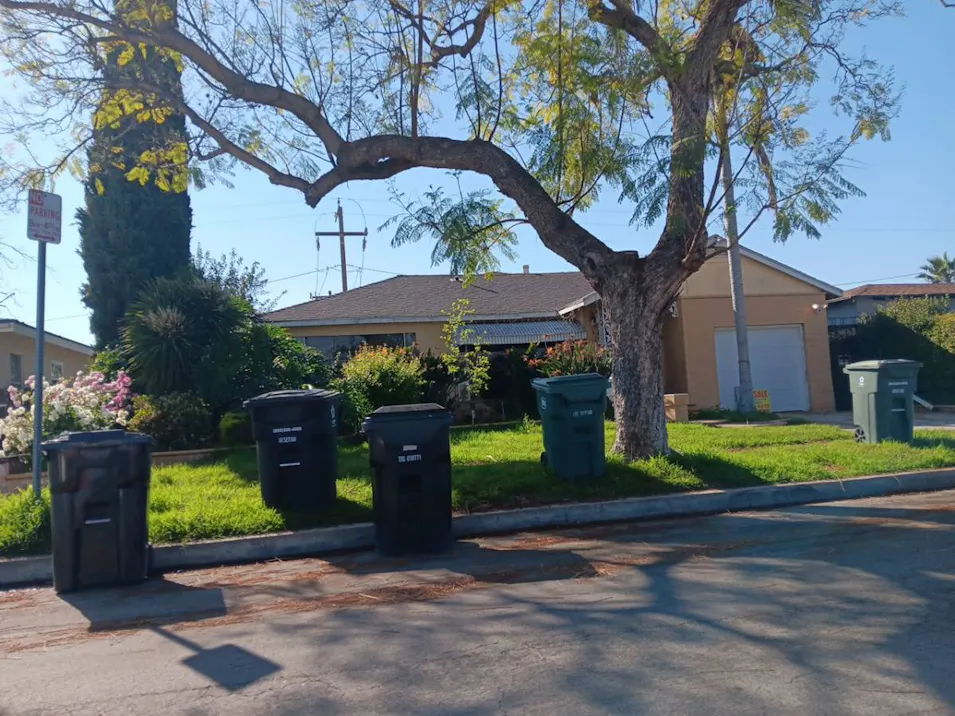 12929 S Central Ave Los Angeles, CA 90059, Los Angeles County